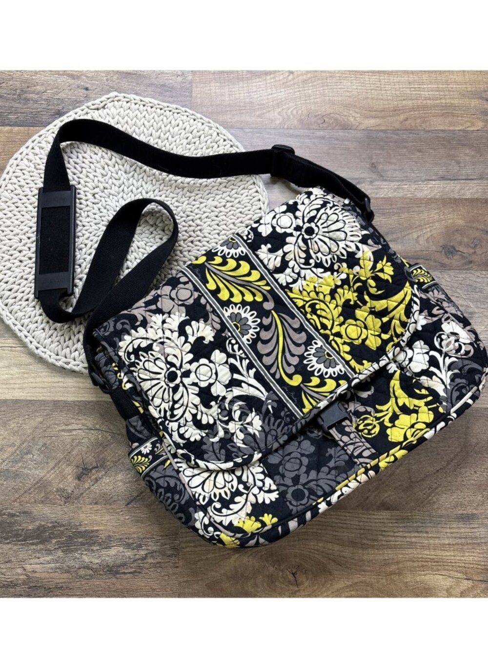 Vera Bradley Brocade Messenger Laptop Bag 12x15" *READ*